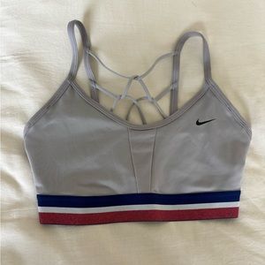 NWOT - Nike Sports Bra - M